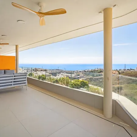Apartmán Luxury 2br With Fantastic View Fuengirola